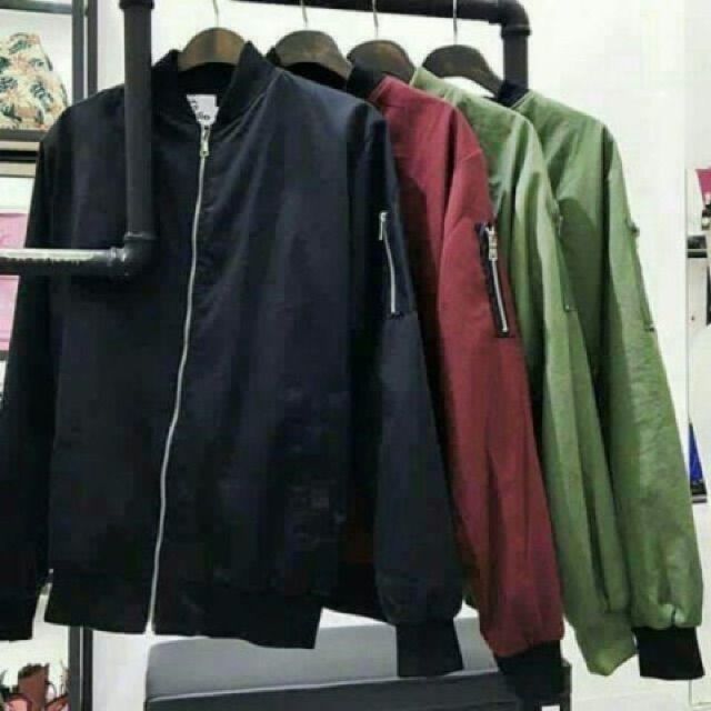 Áo khoác bomber kaki trơn