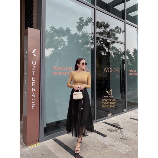 MÃ 0825 - CHÂN VÁY XẾP LY LƯỚI KÈM XÍCH