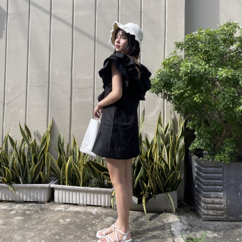ĐẦM DÁNG CHỮ A PHỐI CỔ XẾP LY BÈO