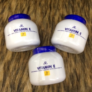 Vitamin e kem làm mềm móng