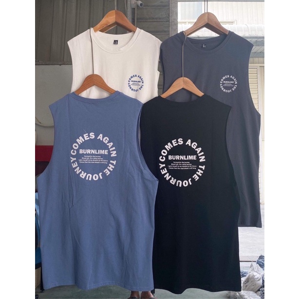 Váy khoét nách tanktop in chữ
