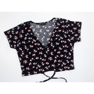áo crop top [V- neck crop top ]