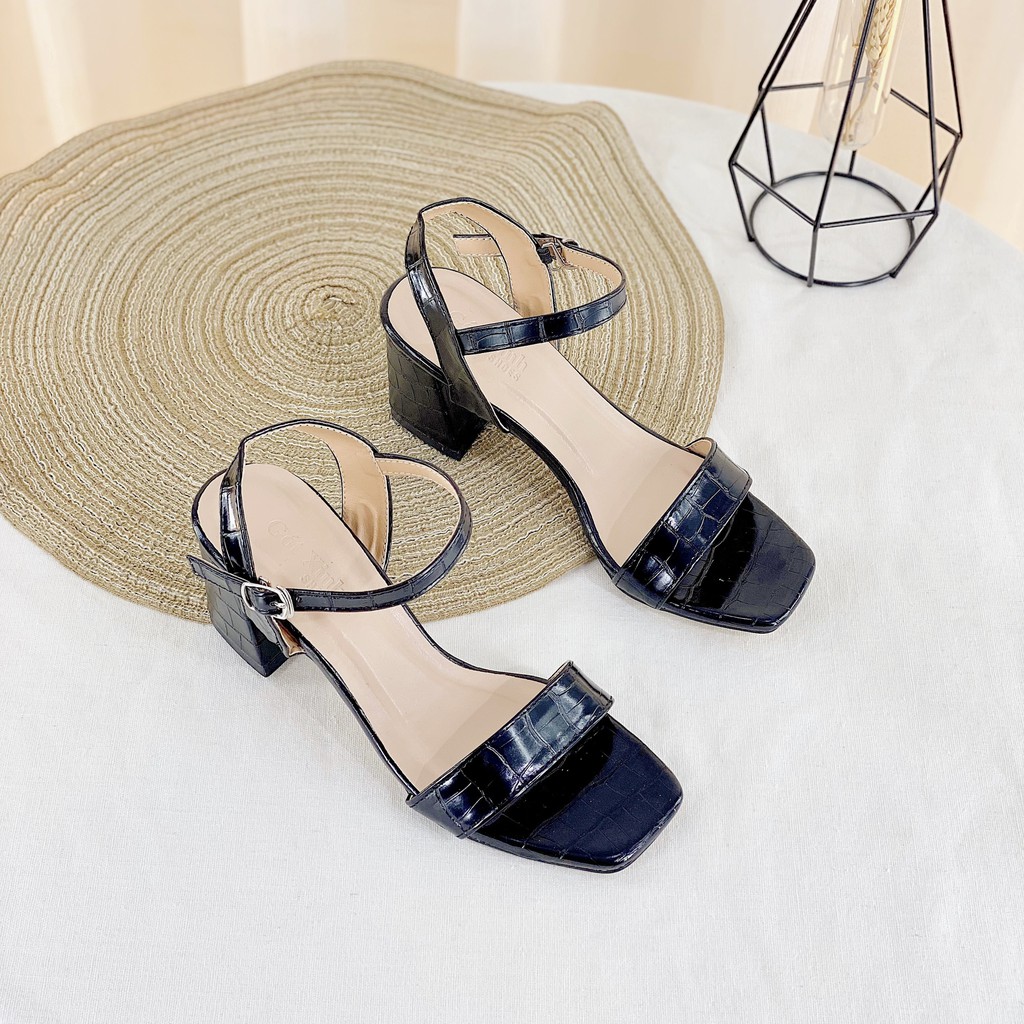 Sandal cao gót nữ GÓT XINH GD22 màu đen quai ngang đế vuông cao 5cm