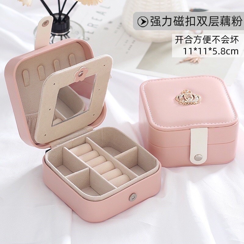 Hộp đựng trang sức đính vương miện  thiết kế nhỏ gọn tiện lợi khi đi du lịch có gương nhiều màu