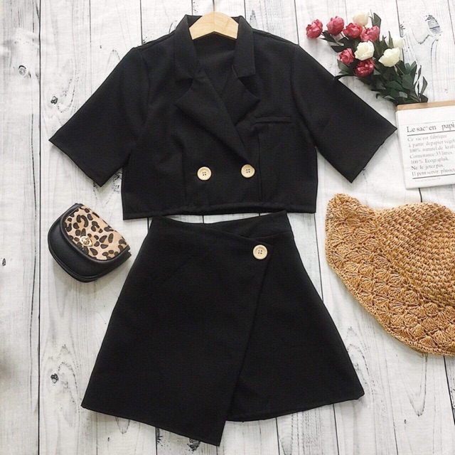 [Mã WAMT1505 giảm 10K đơn 0K] WONDER SET - SET ÁO VEST CROP + CHÂN VÁY ĐẮP CHÉO | BigBuy360 - bigbuy360.vn