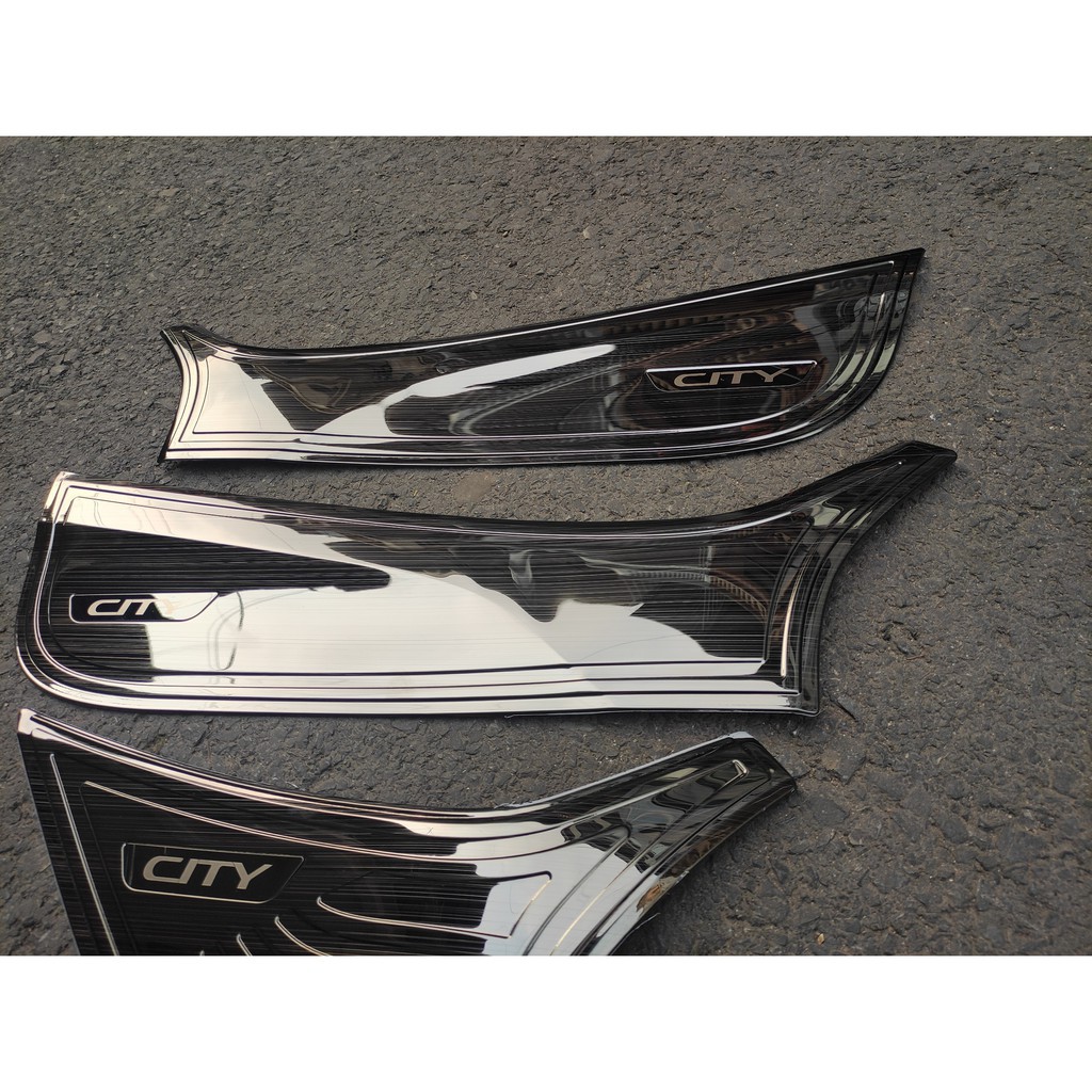 Honda City, 4 ốp tapli Titan cao cấp xe Honda City 2017 2018 2019.