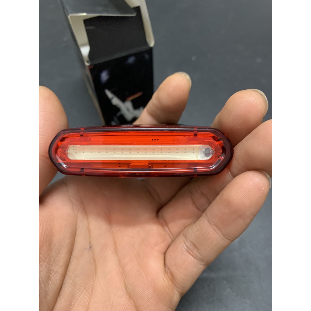 Đèn hậu xe đạp siêu sáng  chống nước NQY, pin sạc USB