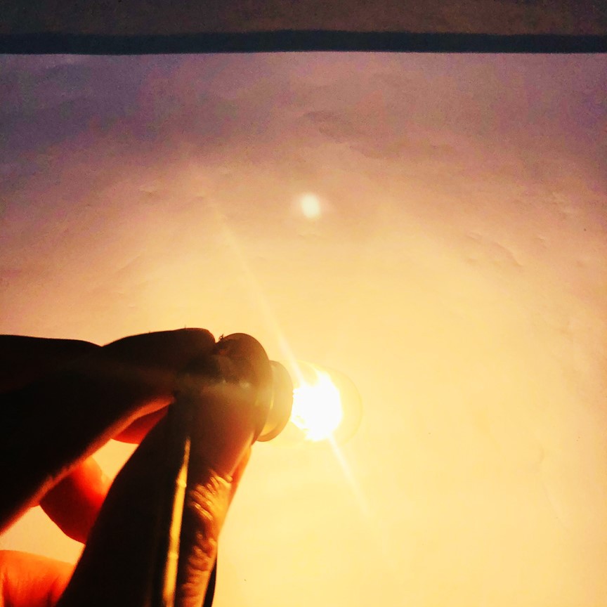 Bóng đèn Trước Sun Shing 12v35W chân M5 Halogen  - 1 bóng Greennetworks