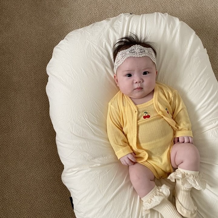Bộ Áo Liền Quần Tam Giác Chống Nắng Thời Trang Cho Bé