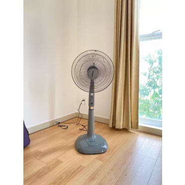 Quạt đứng Senko DH1600 có chức năng hẹn giờ, công suất 47W - Hàng chính hãng