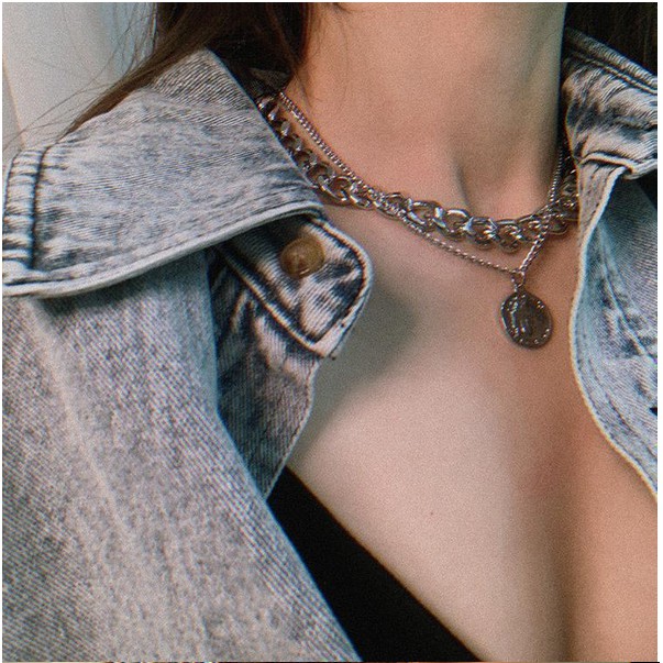 1 Vòng Cổ Choker Hình Trái Tim Bằng Kim Loại Phong Cách Harajuku Thời Trang