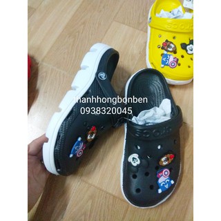 Dép sục kèm 6 stickers/ jibbits(form hơi nhỏ)