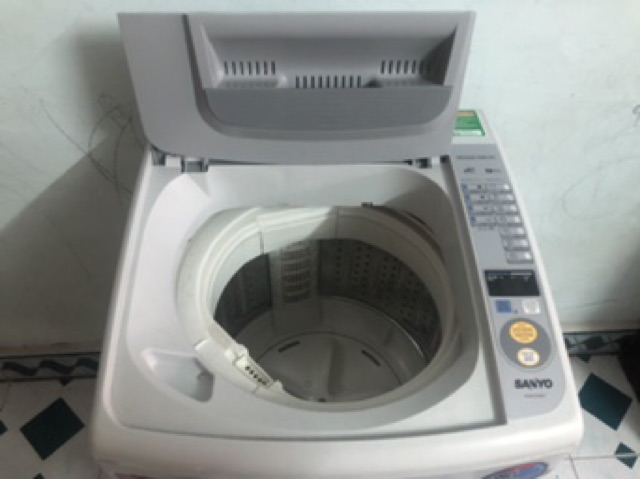 Máy giặt 7 ký Sanyo
