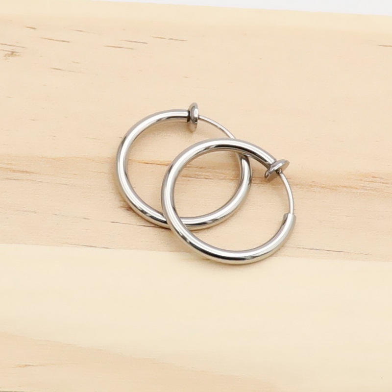 Khuyên tai tròn dạng kẹp KC nam nữ SAZ màu bạc đen đơn giản đẹp nhỏ xinh - KT Kẹp KC