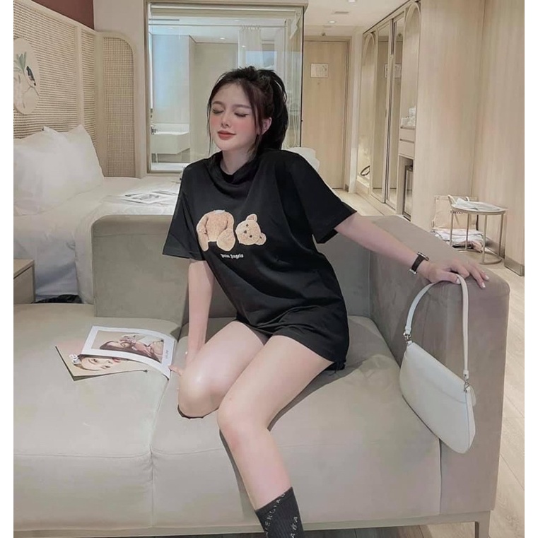 Áo Thun Đen Nam Nữ Tay Lỡ Chuẩn Form Rộng Hot Trend