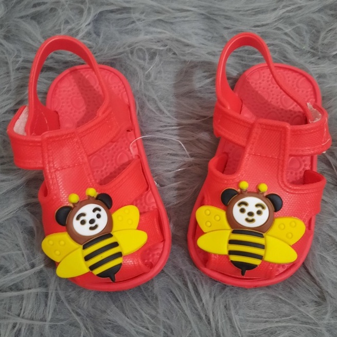 GIÀY SANDAL TẬP ĐI CHO BÉ( ĐO CHIỀU DÀI CHÂN BÉ)