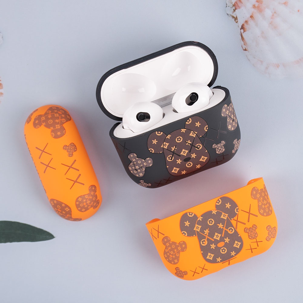 Vỏ Bọc Silicone In Họa Tiết KAWS Dành Cho Hộp Sạc Tai Nghe Airpods 3 2 1