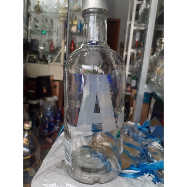 vỏ chai rượu Absolut vodka tem xanh
