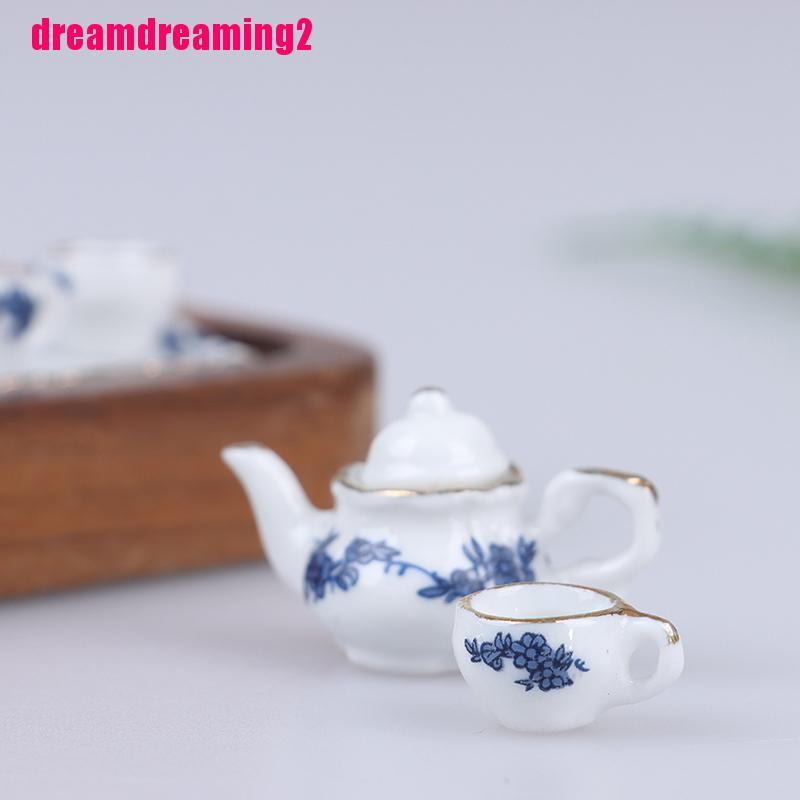 Ấm Trà Họa Tiết Hoa Xanh Dương Dùng Trang Trí Búp Bê