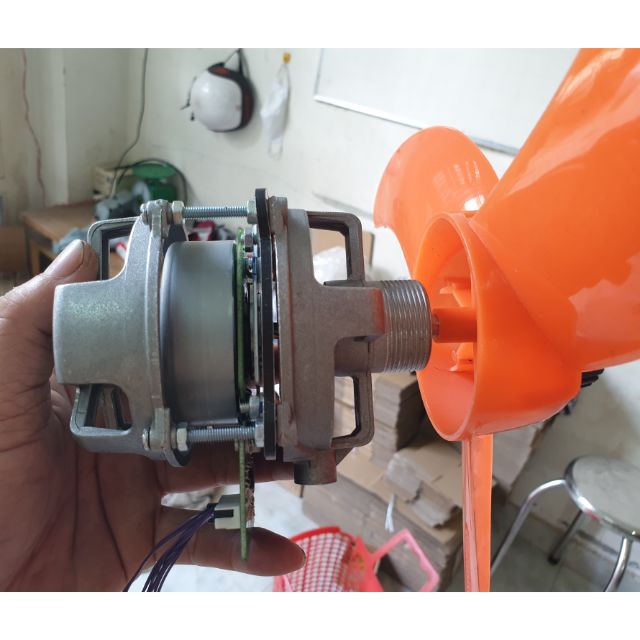Đầu quạt 12v-24v 18W không chổi than + mạch điều tốc