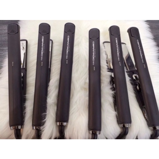 ĐỈNH CỦA CHÓP-MÁY LÀ TÓC CAO CẤP TITANIUM - BẢN CONG VÀ BẢN THẲNG