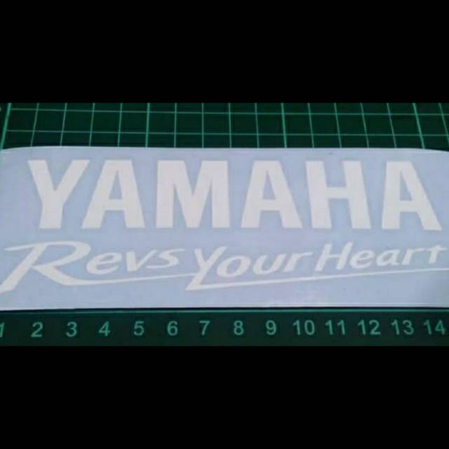 Sticker Dán Trang Trí Xe Yamaha Revs Your Heart Size 15x6cm