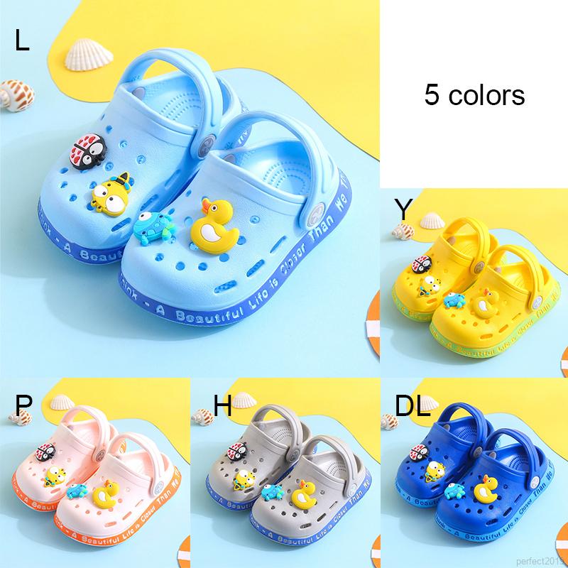 Giày đế mềm họa tiết hoạt hình dễ thương cho bé Giày Sandal Đế Mềm Cho Bé 0-5 Tuổi