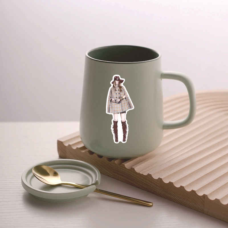 Set 50 Miếng Dán Nhân Vật Hoạt Hình Trang Trí Đa Năng