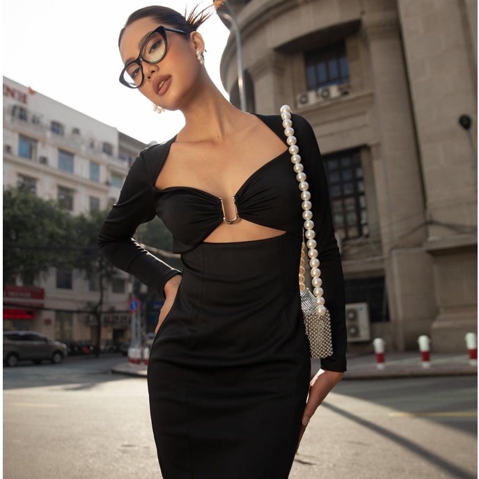 Đầm đi dự tiệc cưới thiết kế ôm body, hở ngực, tay dài sexy - Lux