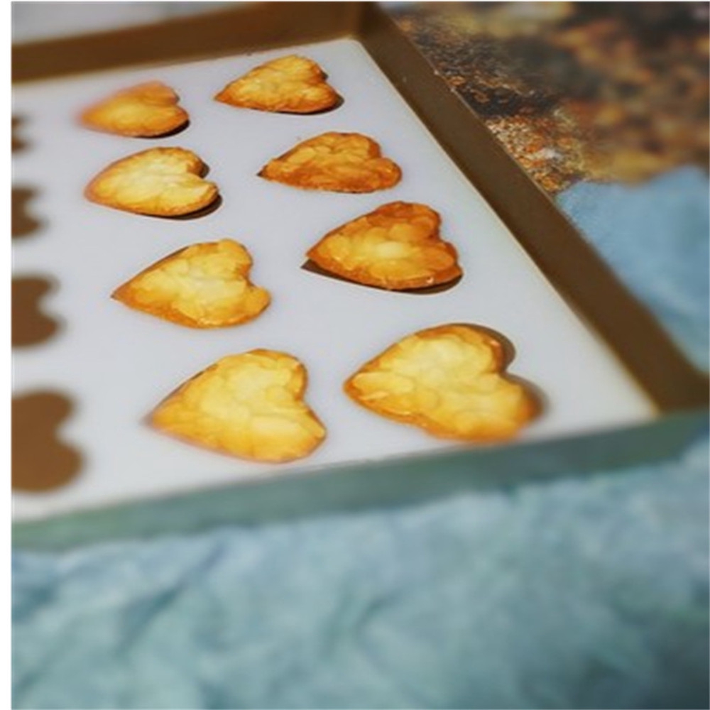 Khuôn Làm Bánh / Sô Cô La Tiện Dụng Cho Gia Đình diy