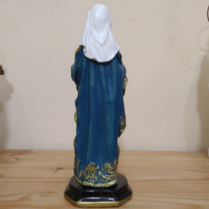 Đức Mẹ Điêu Khắc 19 Cm