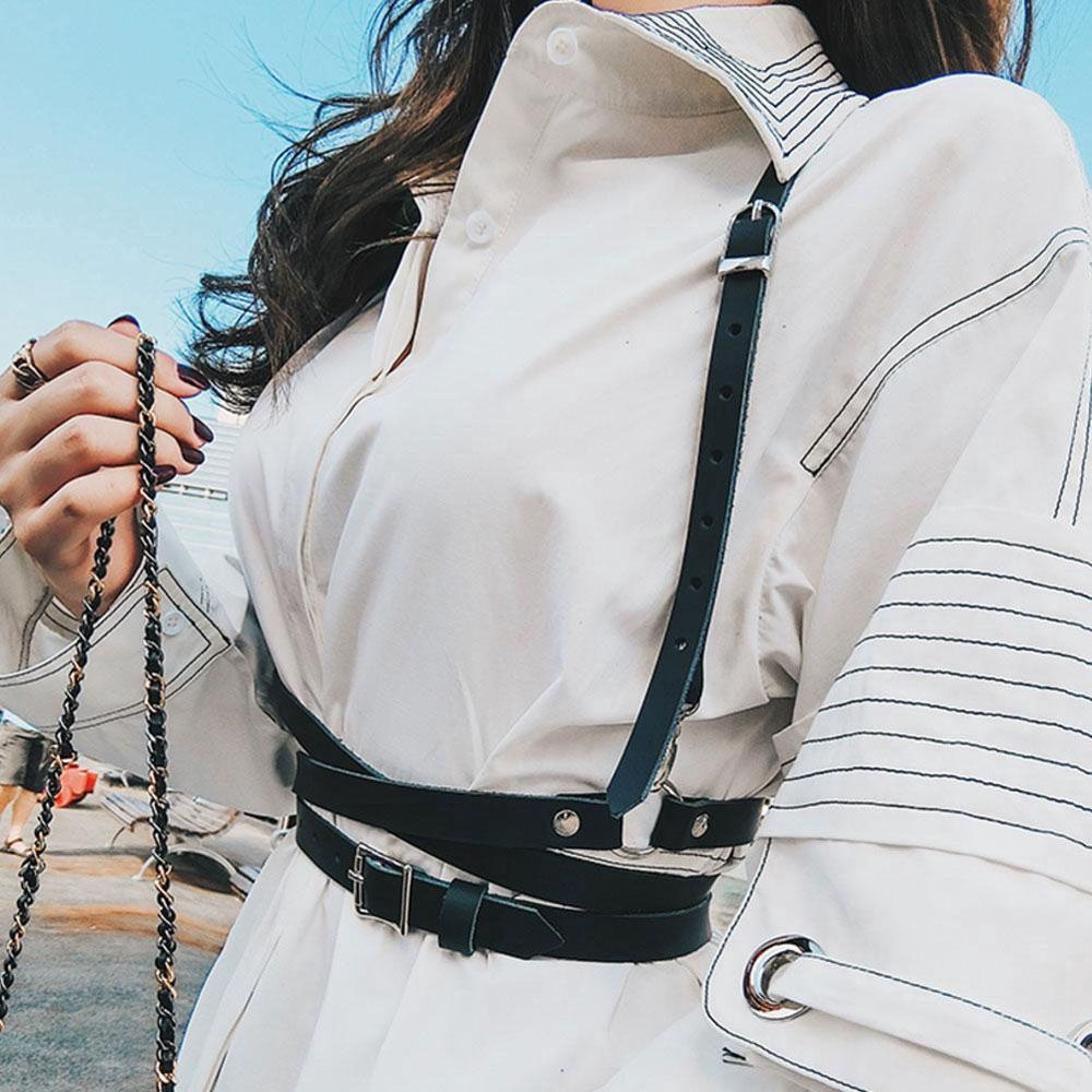 Dây nịt bít tất gợi cảm