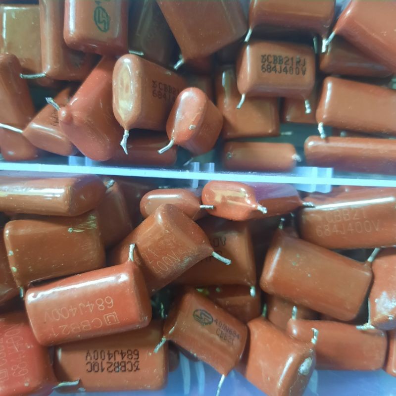 5 con tụ đỏ 684j/250 - 400v  tháo máy