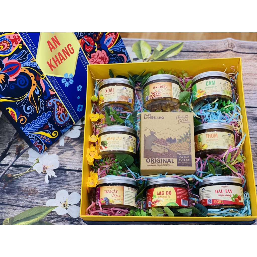 Hộp quà Tết 2022 - Combo Tết Ang Khang Langbiang Food | BigBuy360 - bigbuy360.vn