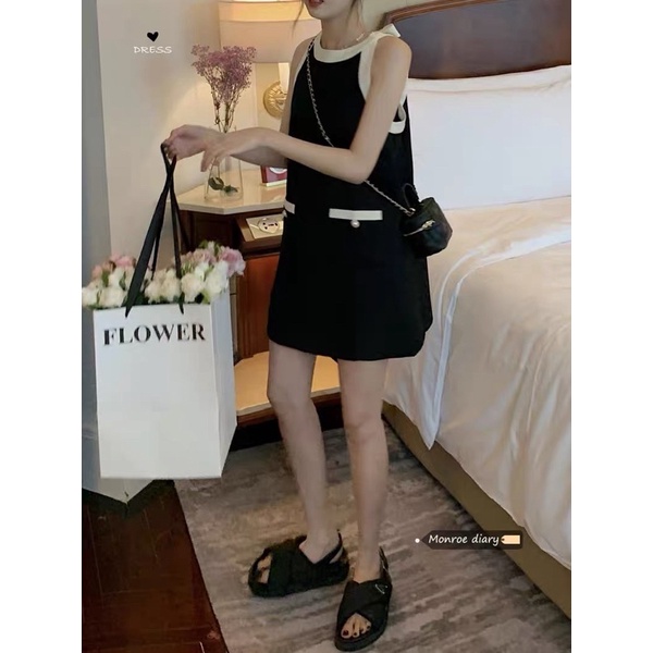 Váy Yếm Đen Tiểu Thư