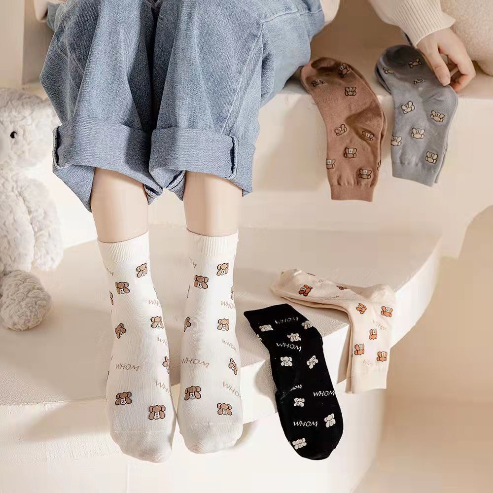 Tất vớ nữ cao cổ gấu nhiều màu xinh xắn, chất liệu thoáng mát, thấm hút mồ hôi