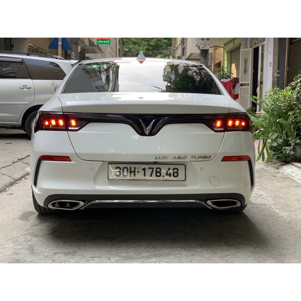 Líp chia pô, bô cho xe LUX A vinfat kiểu mec GLC hàng cao cấp inox sáng bóng