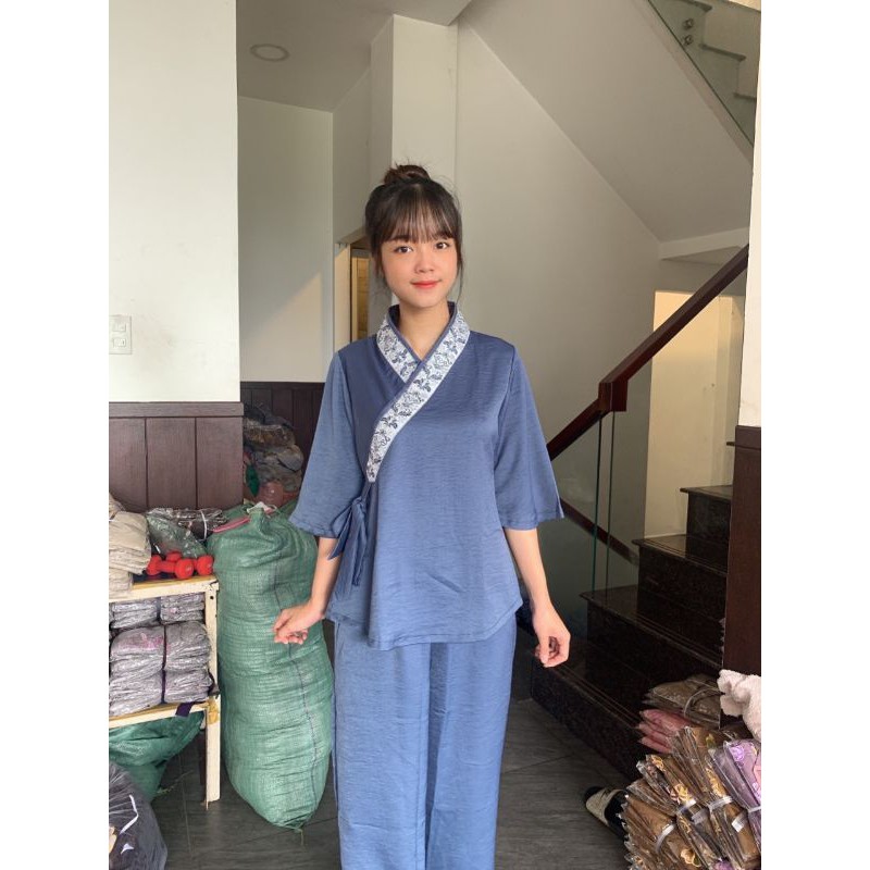 đồ  lam Đi chùa. chéo  n