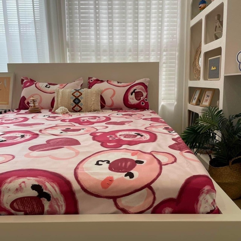 SET GA + 2 VỎ GỐI HOẠ TIẾT GẤU HỒNG
