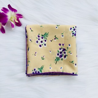 Khăn lụa vuông 58-58 cm buộc nơ cổ