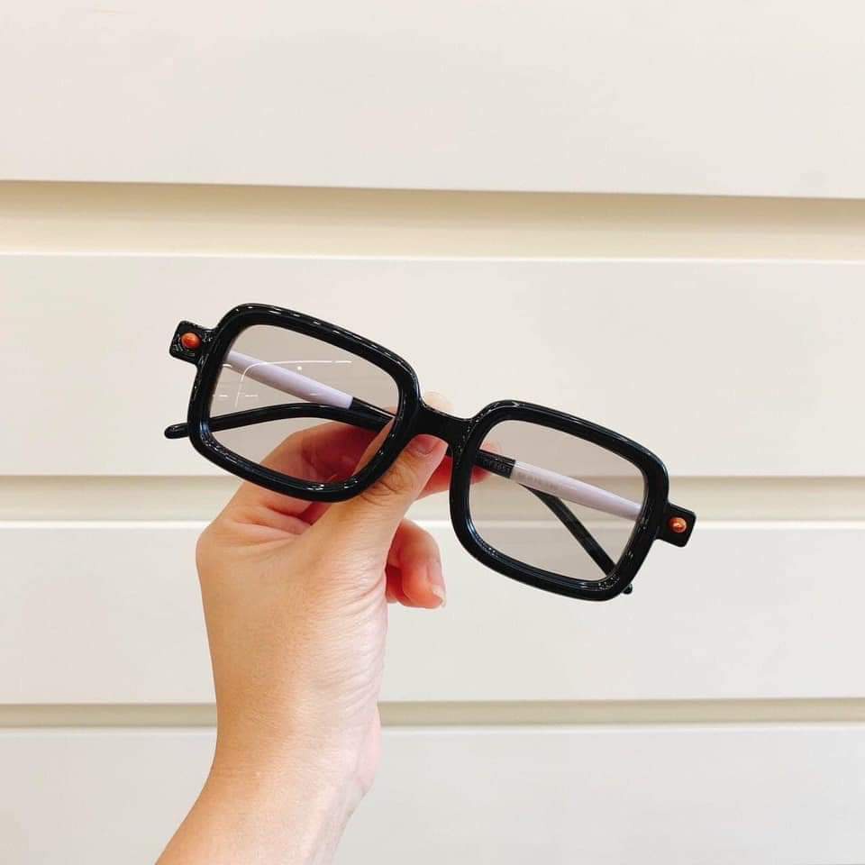 Kính mát giả cận nam nữ kính thời trang Kubo khẳng định người chất chơi cá tính hot nhất hiện nay