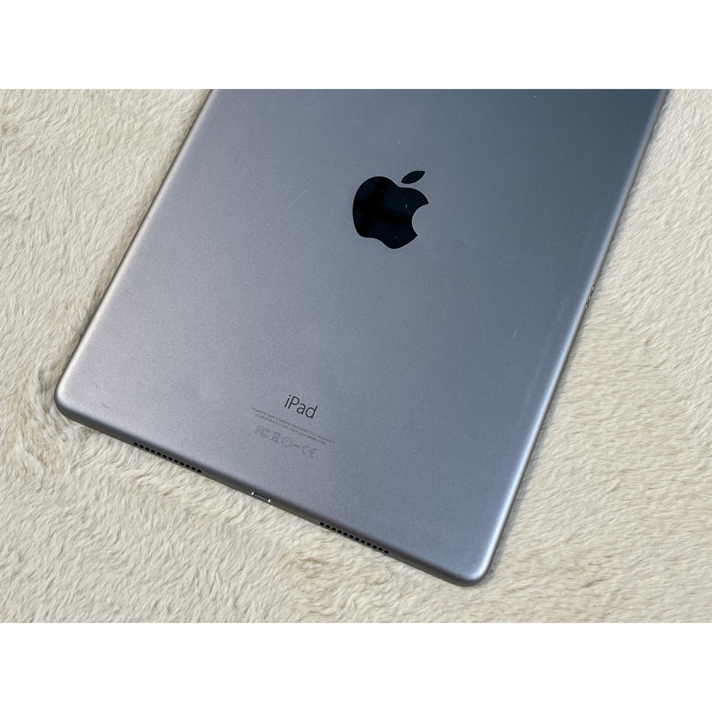Máy tính bảng Apple iPad Pro 9.7 inch 32GB bản WIFI