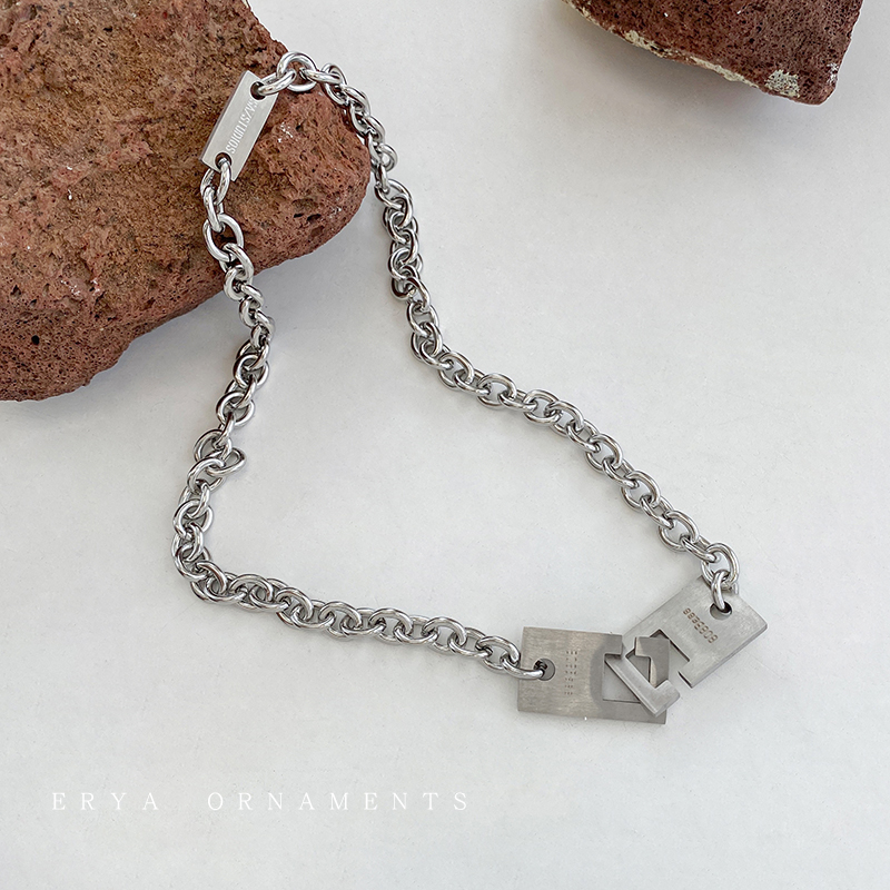 Vòng cổ thép titan dày thời trang cá tính cho nữ