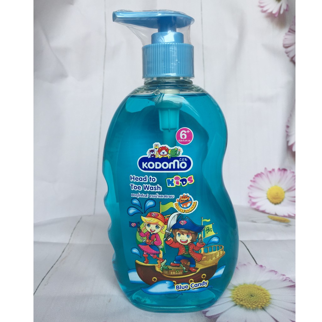 Dầu tắm gội trẻ em Kodomo Blue Candy - 400ml