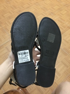 Pass giày sandal Juno size 35 newtag