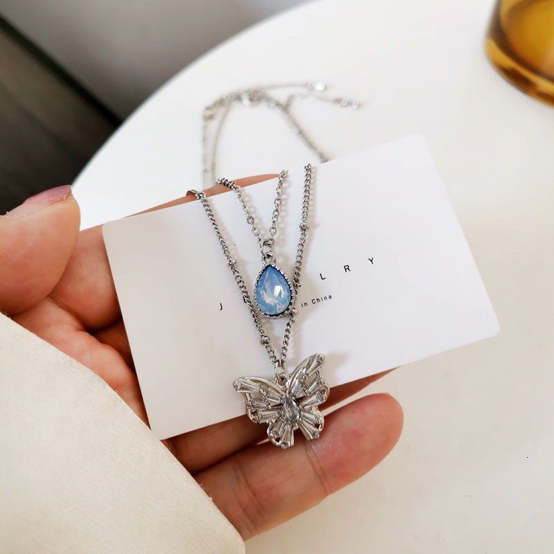 vòng cổ Hai Lớp Xếp Chồng Mặt Hình Giọt Nước Và Bướm Màu Xanh Dương