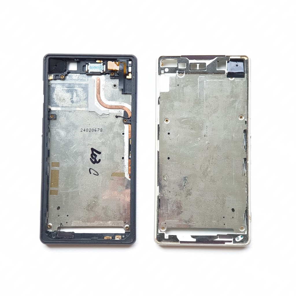 Sườn Sony Z2