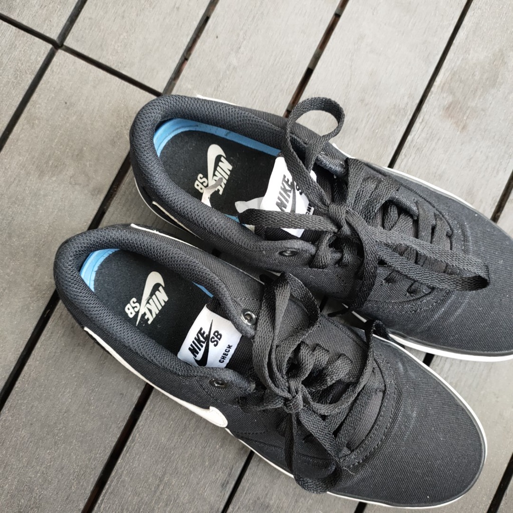 Giày thể thao size 38 tuyển second-hand Đồ Si Bon TT65 sneaker