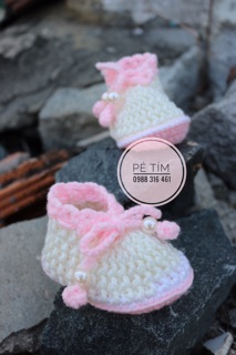 Giày len handmade/ giày len bé gái
