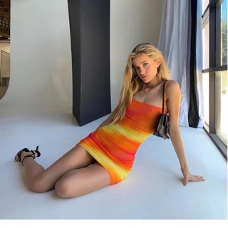 Đầm body giống CHIPU